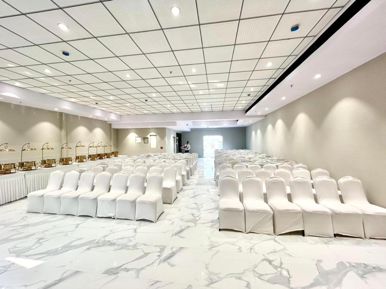 The Beacon Hotel Visakhapatnam Ngoại thất bức ảnh